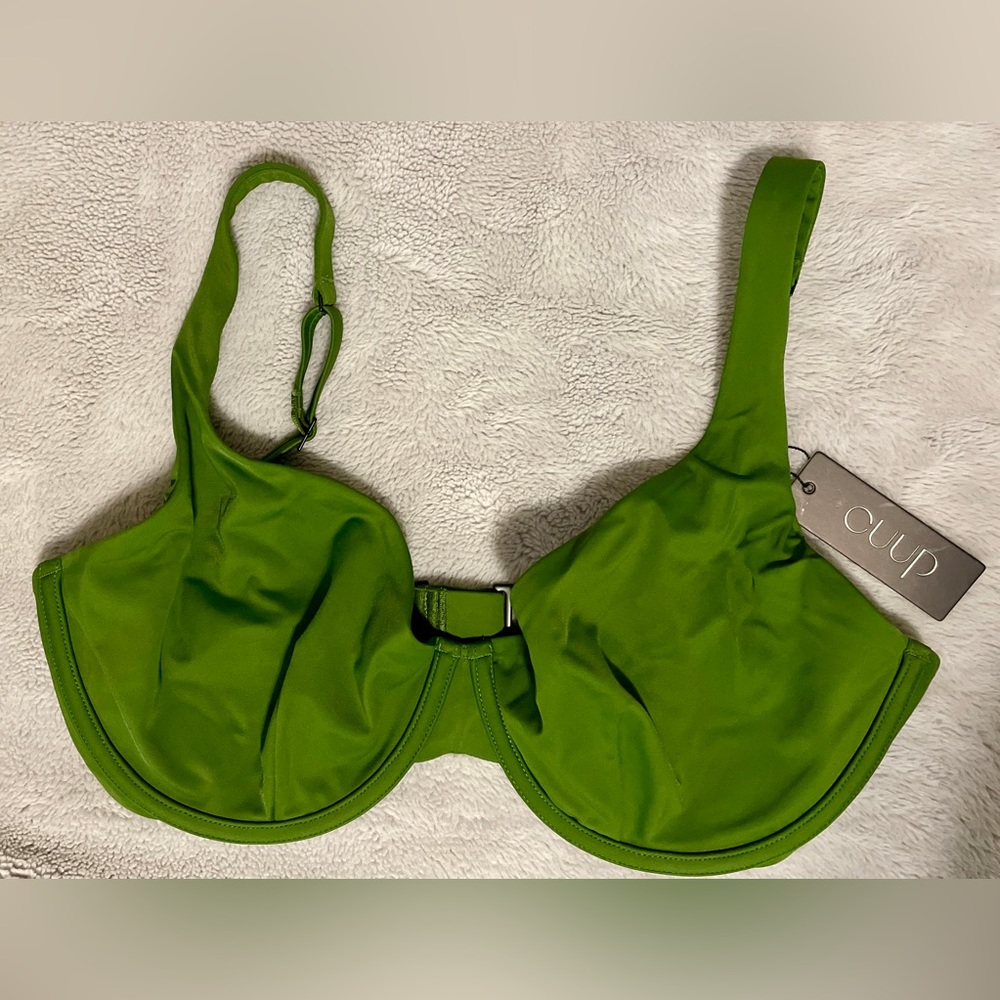 NWT Cuup bathing suit top - The Scoop - Seaweed - size 20 (40E/38F)